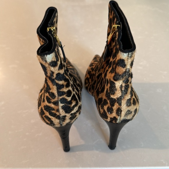 Sam Edelman Karen Leopard Calf Hair Stiletto Ankle Boots Size 8.5 - Picture 5 of 11